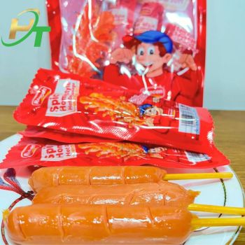 XÚC XÍCH HOTDOG REECEN CAY 370GRAM/TÚI (10 CÂY)